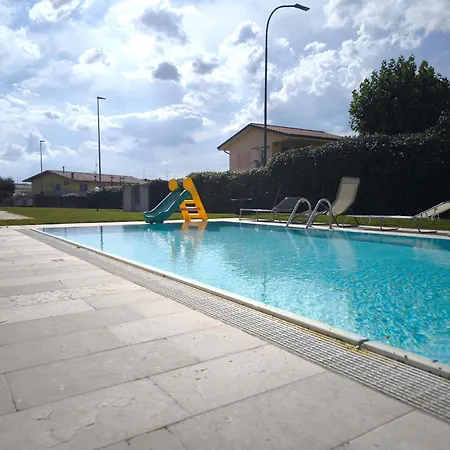 Sg Family - Pastello Garda C4 - Pool & Center アパート *