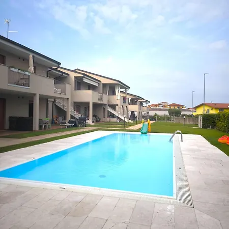 Sg Family - Pastello Garda C4 - Pool & Center